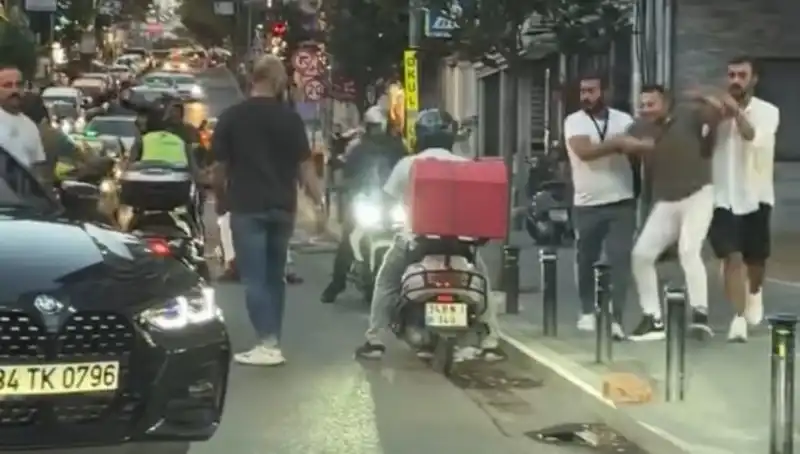 Nişantaşı’nda Yol Verme Tartışması: Sopalı Kavga İle Kaçan Adamın İfadesi Nedir?