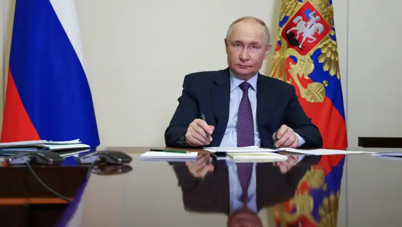 Putin’in Esad’ı Suriye’de Tutma Stratejisi: Gelecek Ne Olacak?