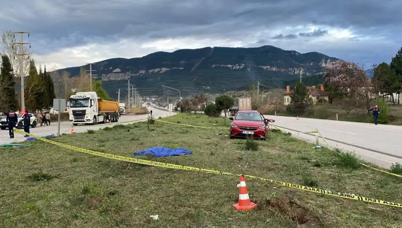 Karabük'te Aileyi Yıkan Feci Kaza: Dört Kişi Hayatını Kaybetti