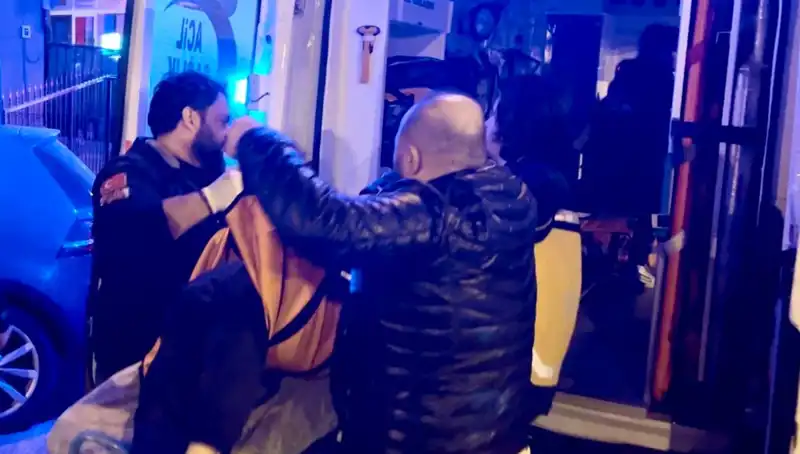 Tartışmanın Sonucu: Genç Adam Babasını Silahla Vurdu