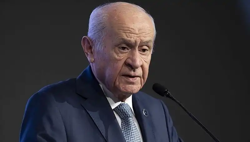Devlet Bahçeli, Siyasi Kirliliğe İtiraz Ederek Uyarıda Bulundu