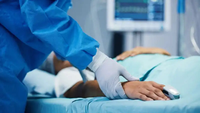 2 Yıl Süren Hayat Savaşı: Belirtisi Olmadan Ölümcül Hastalığa Yakalandı