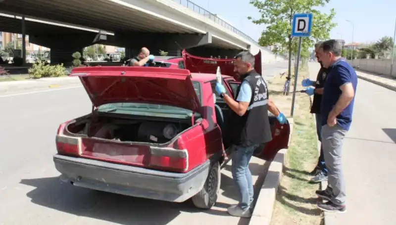 Çaldığı Aracın Yakıtı Bitince Yenisini Çaldı: Bu Olacak Kadar Olmaz!
