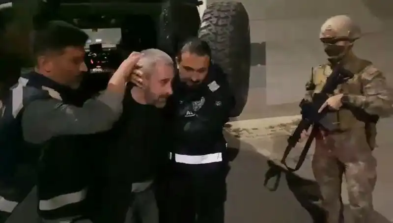 Kardeş Katili Yakalandı: 213 Saatlik Görüntüleri İncelendi ve Gerçek Ortaya Çıktı