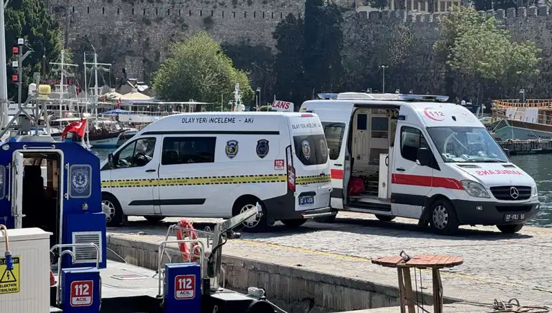 Antalya’da Gizemli Bir Olay: Denizde Erkek Cesedi Bulundu
