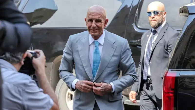 ABD Elçisi Barrack'tan Suriye İçin Acil Sükunet Çağrısı