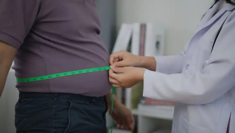 24 Yaşındaki Genç, İki Besini Bırakınca 137 Kilodan 47 Kiloya Düştü!