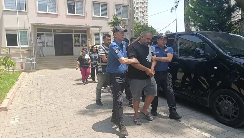 Adana'da Şok Dolandırıcılık Operasyonu: 4 Gözaltı ve Sürükleyici Detaylar