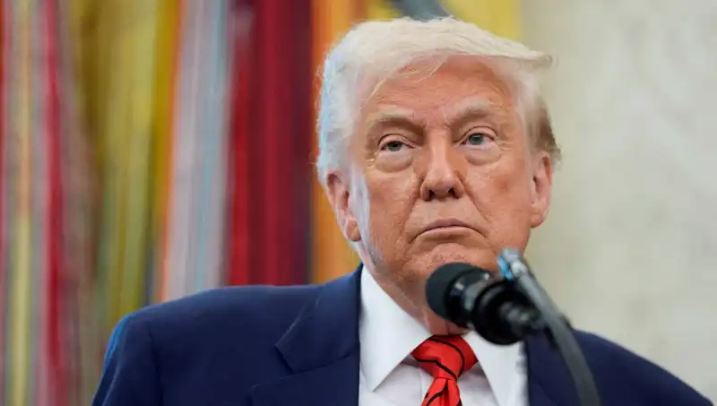 Trump, G7 Zirvesinden Neden Erken Ayrıldı? Beyaz Saray'da Acil Toplantı Planları