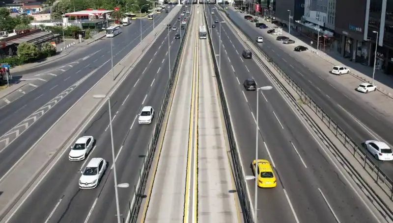 İstanbul Bayram Tatilinde Yollar Boş Kalınca Şaşkınlık Yarattı