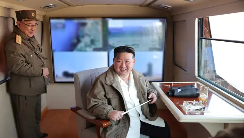 Kim Jong Un'un Uçaksavar Füze Testi: Küresel Güvenlik İçin Neden Endişe Kaynağı?