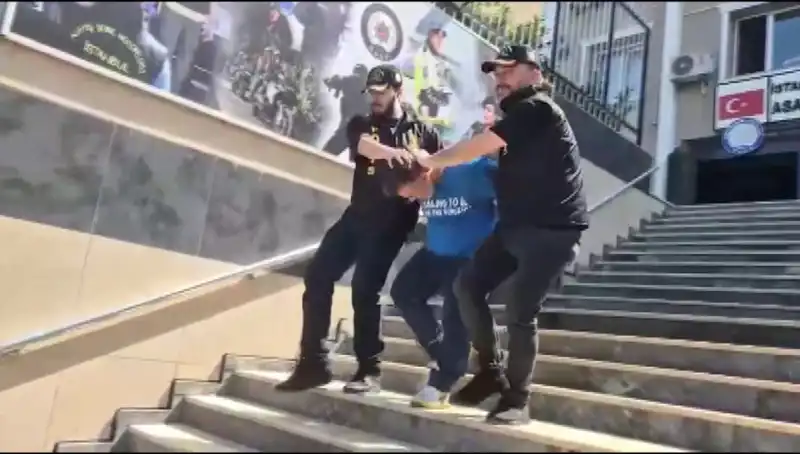 Ümraniye’de 600 Bin Liralık Gasp Olayı: Filmler Gibi Takip Sonrası Yakalandılar!