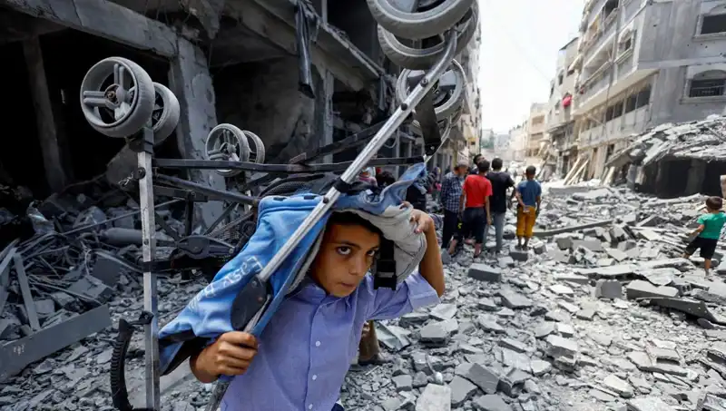 İsrail’de İç Çatışma ve Gazze’nin Yıkımını Durdurmak İçin Çabalar Başladı