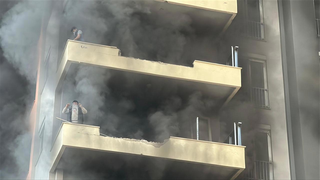 Antalya'da Yangın Çıktı