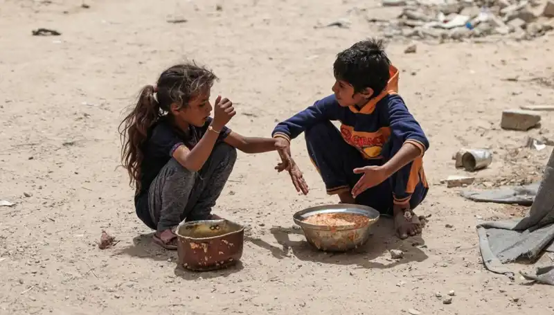 Gazze'de Açlıktan Ölen Çocuk: İnsanlık Dramı derinleşiyor