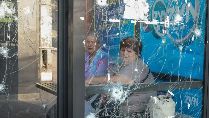Rusya'dan Kiev'e Yeniden Saldırı: İki Can Kaybı ve Büyük Kayıplar