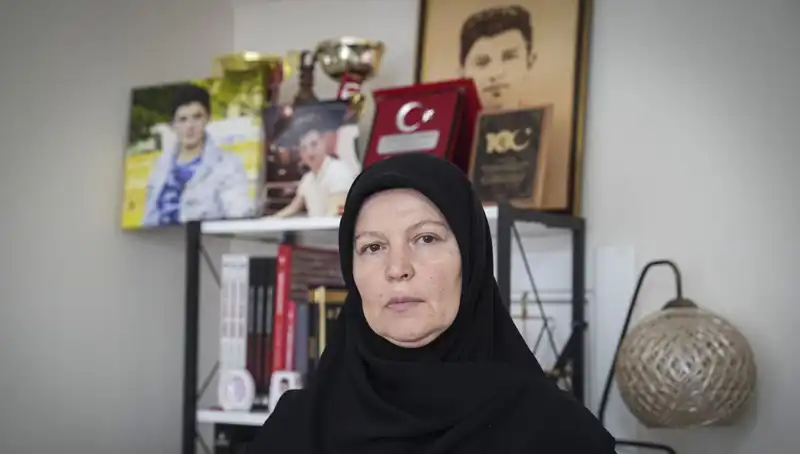 15 Temmuz'un Kahramanı: 16 Yaşında Şehit Olan Mahir Ayabak'ın Annesinin Acısı