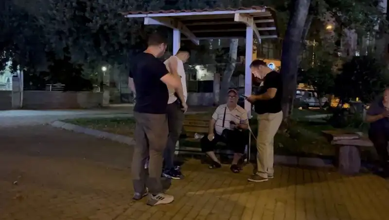 Görme Kaybı Olan Adamın Telefonunu Çalan Hırsız Yakalandı