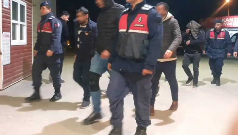 Bağ Evinde Uyuşturucu Partisi: Güvenlik Bireylerin Uyuşturucu Dolu Eğlencesine Baskın Düzenledi